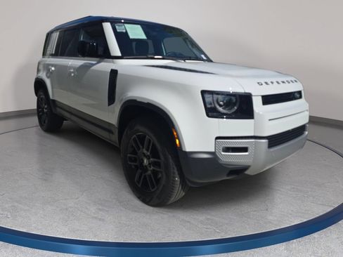 Used 2024 Land Rover Defender 110 S AWD/4WD image 3