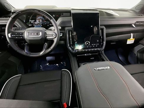 New 2026 GMC Yukon AT4 Ultimate AWD/4WD image 6
