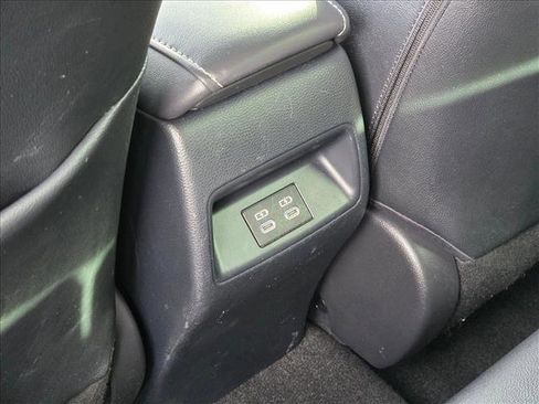 Certified 2025 Toyota Corolla XSE image 17