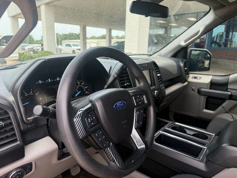 Used 2018 Ford F150 XL w/ Equipment Group 101A Mid AWD/4WD image 10