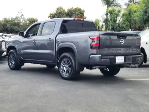 New 2026 Nissan Frontier SV w/ Tow Package image 2
