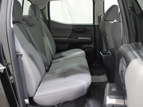 Used 2021 Toyota Tacoma SR5 AWD/4WD image 24
