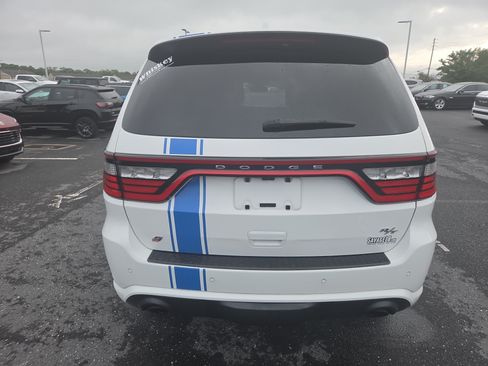 Used 2022 Dodge Durango R/T w/ Tow 'N Go Package AWD/4WD image 15