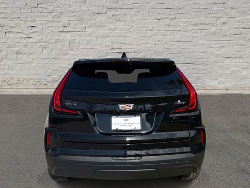 Used 2024 Cadillac XT4 Luxury image 4