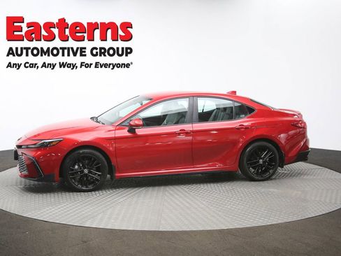 Used 2025 Toyota Camry SE w/ Convenience Package AWD/4WD image 58