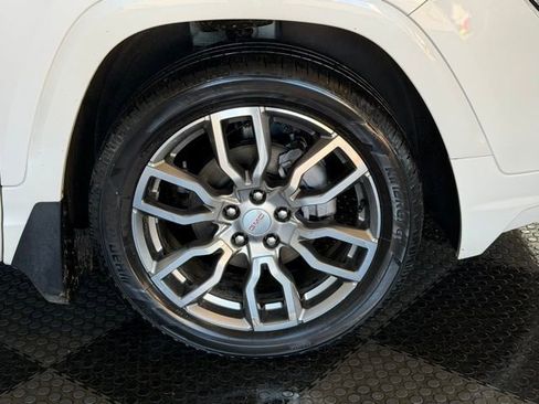 Used 2023 GMC Terrain Denali AWD/4WD image 13