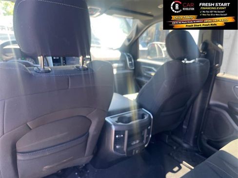 Used 2025 RAM 1500 Big Horn AWD/4WD image 33
