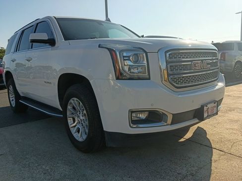 Used 2017 GMC Yukon SLE w/ HD Trailering Package RWD image 2