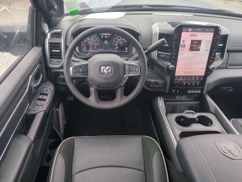 New 2026 RAM 3500 Laramie AWD/4WD image 16