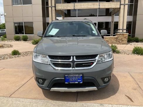 Used 2019 Dodge Journey SE w/ Premium Group AWD/4WD image 2