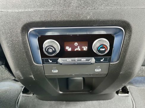 Used 2023 Chevrolet Tahoe Premier image 41