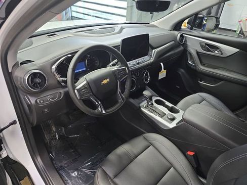 New 2026 Chevrolet Blazer LT image 17