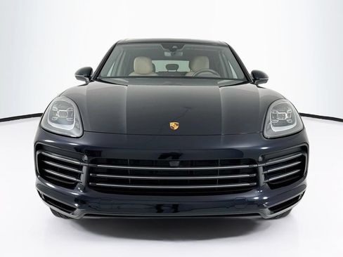 Certified 2023 Porsche Cayenne AWD/4WD image 10
