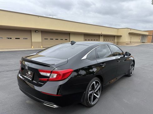 Used 2022 Honda Accord Sport image 7