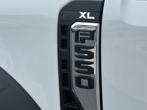 New 2026 Ford F550 4x4 Regular Cab Super Duty image 24