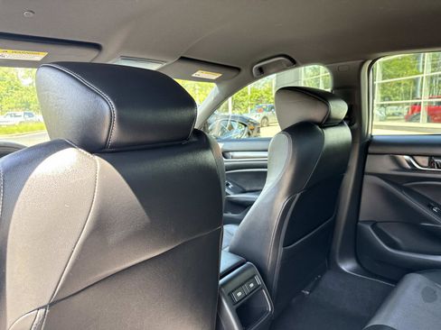 Used 2022 Honda Accord Sport image 17