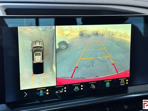 Used 2022 Chevrolet Silverado 1500 High Country image 23