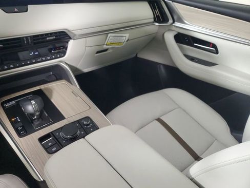 Certified 2025 MAZDA CX-90 3.3 Turbo w/ Premium Plus Pkg image 18