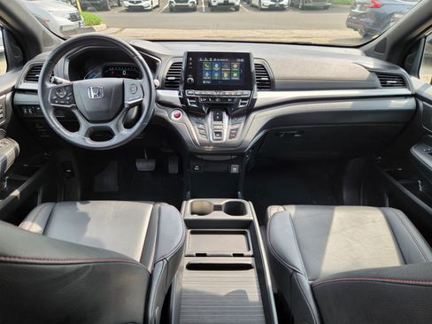 Used 2023 Honda Odyssey Sport image 8