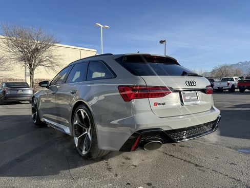 Used 2025 Audi RS 6 performance image 5