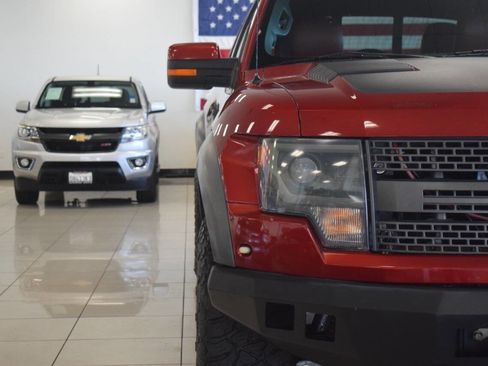 Used 2014 Ford F150 Raptor w/ Equipment Group 801A Luxury AWD/4WD image 8
