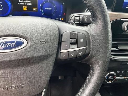 Used 2020 Ford Escape Titanium w/ Titanium Premium Package 2.0 AWD/4WD image 12