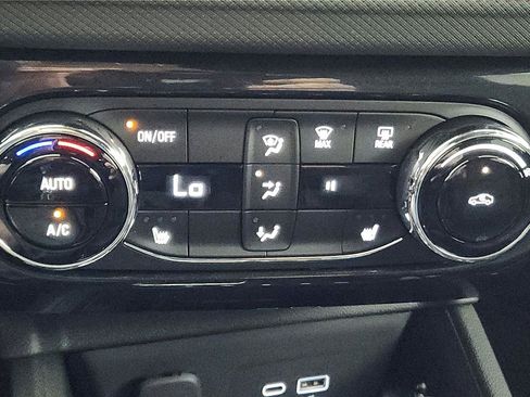 Used 2026 Chevrolet TrailBlazer RS w/ Convenience Package AWD/4WD image 30