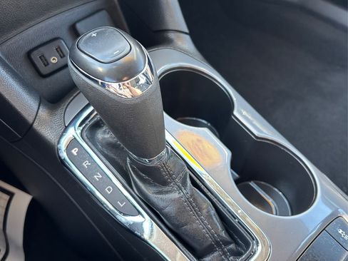 Used 2019 Chevrolet Cruze LS w/ LS Convenience Package image 28