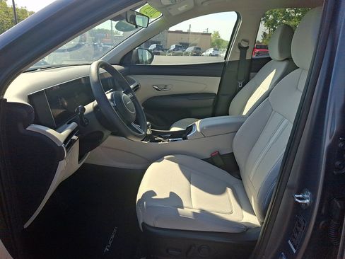Used 2025 Hyundai Tucson SEL AWD/4WD image 13