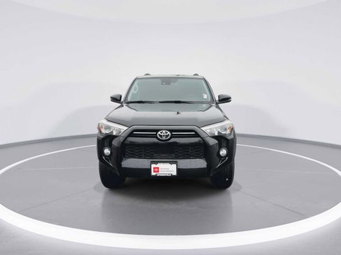 Certified 2020 Toyota 4Runner SR5 Premium image 3