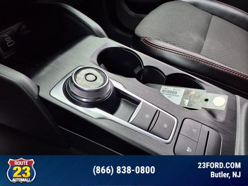 Certified 2024 Ford Escape ST-Line image 17