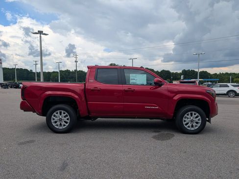 New 2026 Toyota Tacoma SR5 AWD/4WD image 6