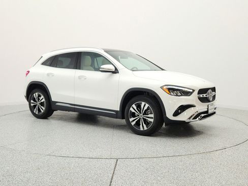 Certified 2026 Mercedes-Benz GLA 250 image 3
