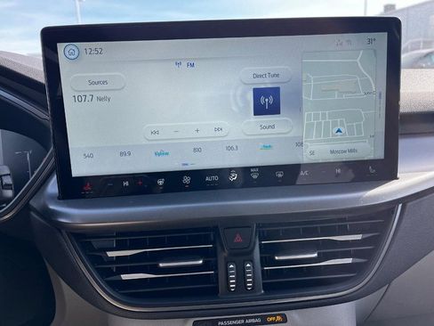 New 2025 Ford Escape PHEV FWD image 14