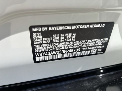 Used 2024 BMW i4 eDrive35 w/ M Sport Package RWD image 37