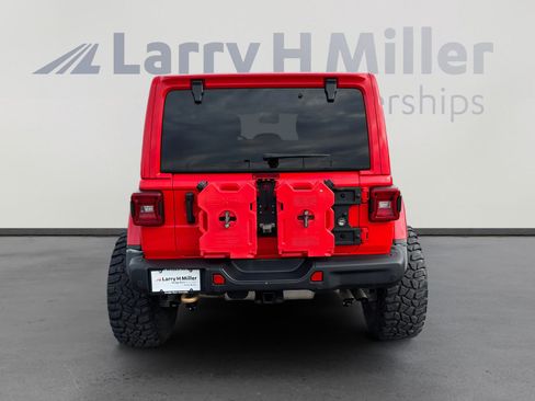 Used 2022 Jeep Wrangler Unlimited Rubicon w/ Trailer Tow Package image 4