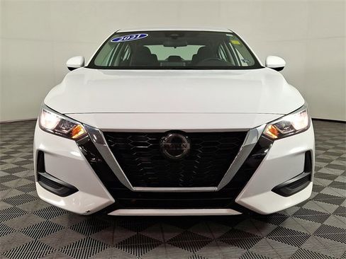 Used 2021 Nissan Sentra SV image 5