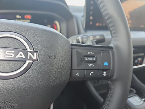 New 2026 Nissan Rogue Platinum w/ Platinum Premium Package AWD/4WD image 18