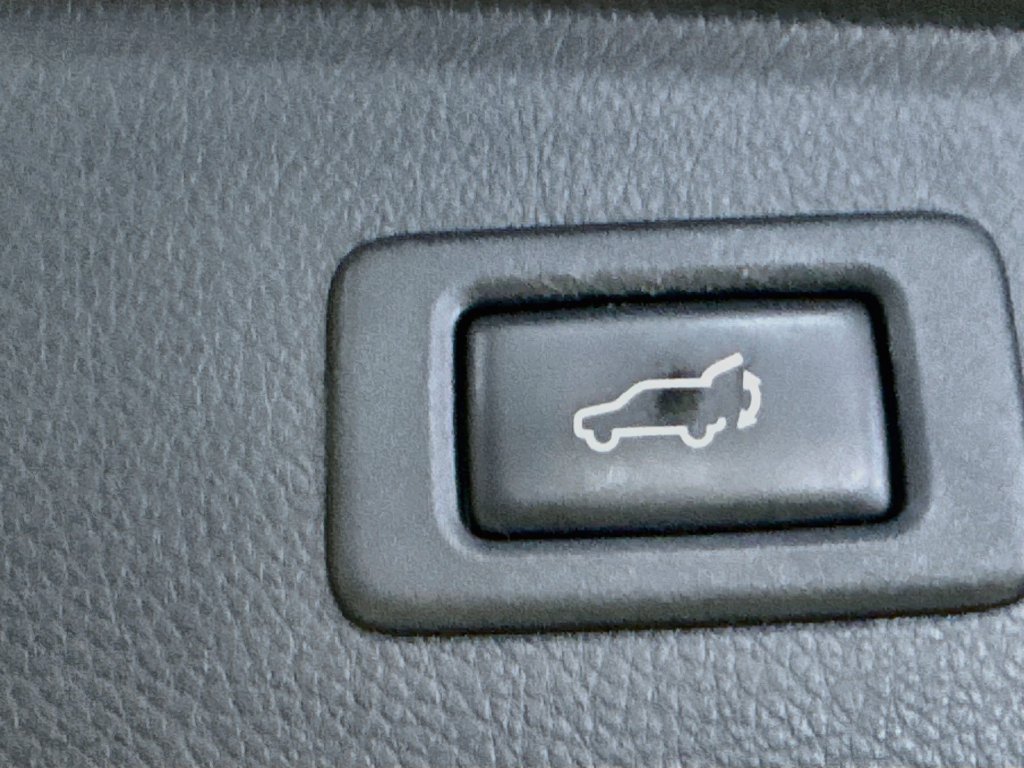 Used 2014 Subaru Forester 2.0XT Touring AWD/4WD image 32