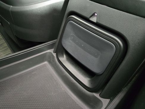 Used 2023 Rivian R1S Adventure image 33