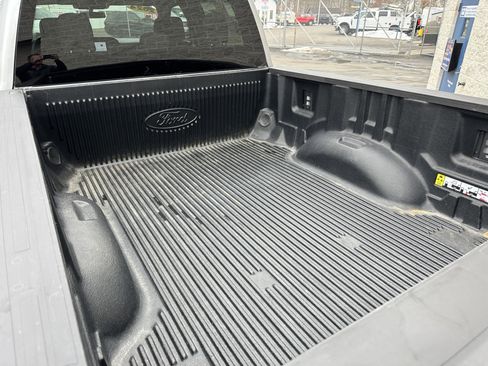 Used 2024 Ford F250 XLT w/ Snow Plow/Camper Package image 7