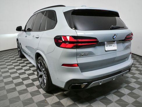 Used 2026 BMW X5 xDrive40i w/ M Sport Package AWD/4WD image 3