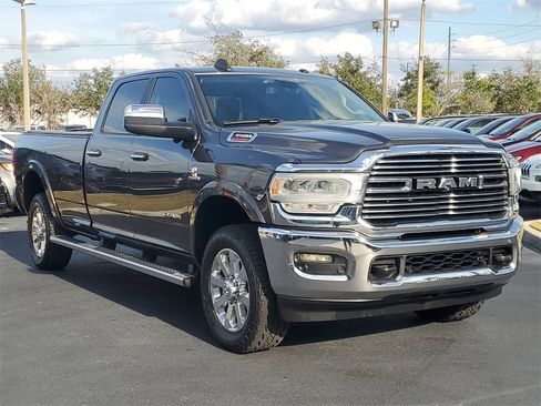 Used 2019 RAM 3500 Laramie image 1