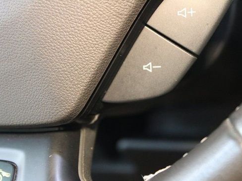 Used 2023 Chevrolet Camaro LT image 21