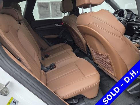 Used 2021 Audi Q5 e Premium Plus image 20