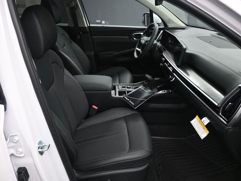 New 2026 Kia Sorento EX AWD/4WD image 40