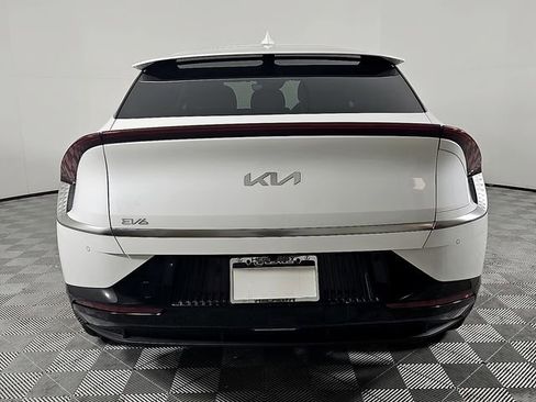Used 2022 Kia EV6 Wind image 5