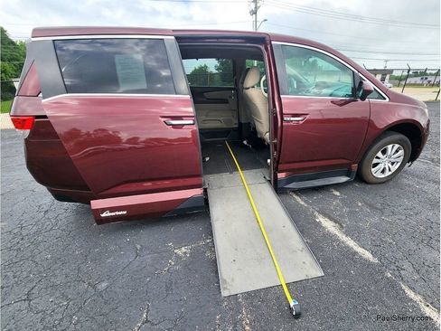 Used 2016 Honda Odyssey EX image 15