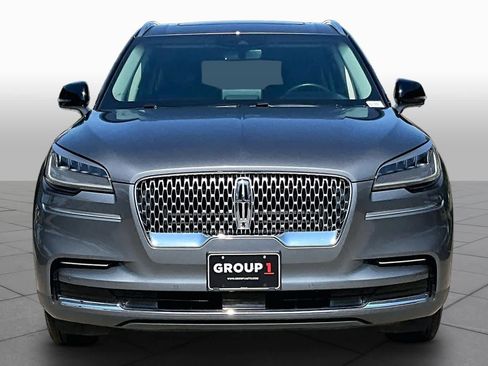 Used 2024 Lincoln Aviator Reserve AWD/4WD image 7