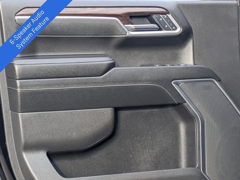 Certified 2025 GMC Sierra 1500 SLT image 13